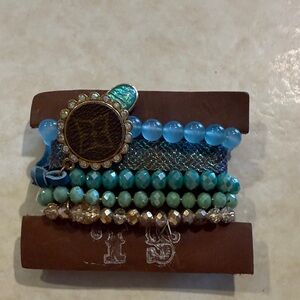 Elegant Beaded Bracelet Set in Blue and Green